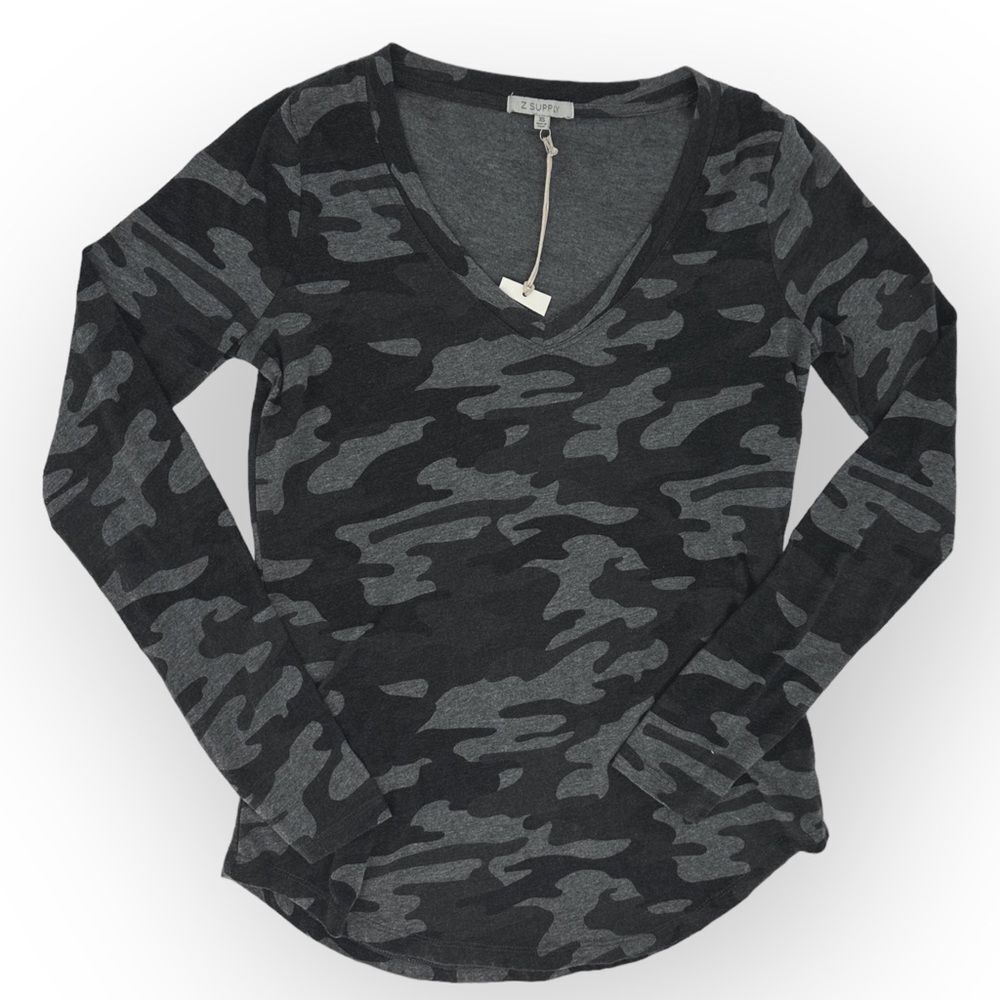 Z Supply NWT Long Sleeve Kinney Charcoal Camo Top- size XS